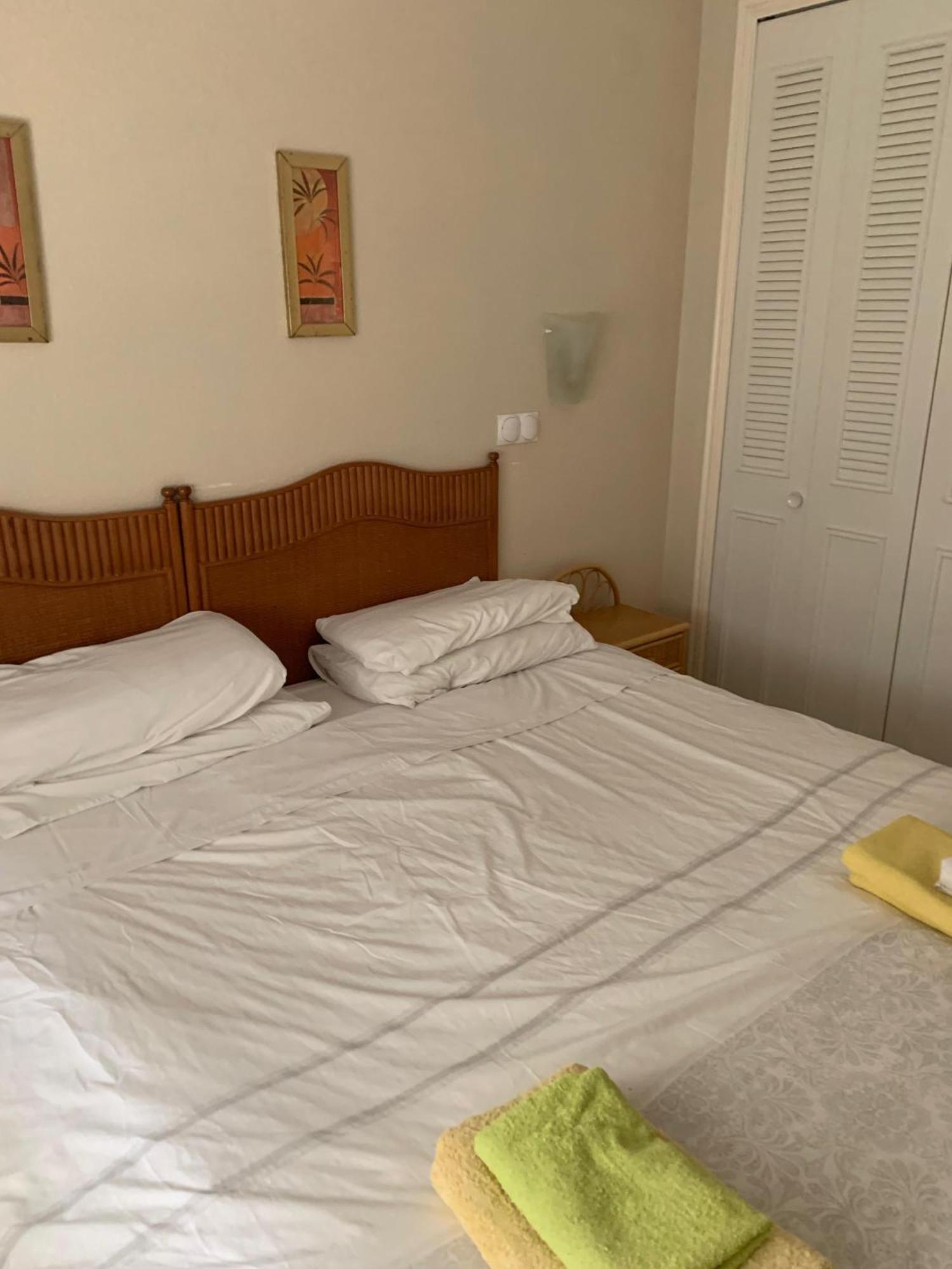 House With Garden At Oliva Nova Golf & Beach Resort Les Deveses ภายนอก รูปภาพ