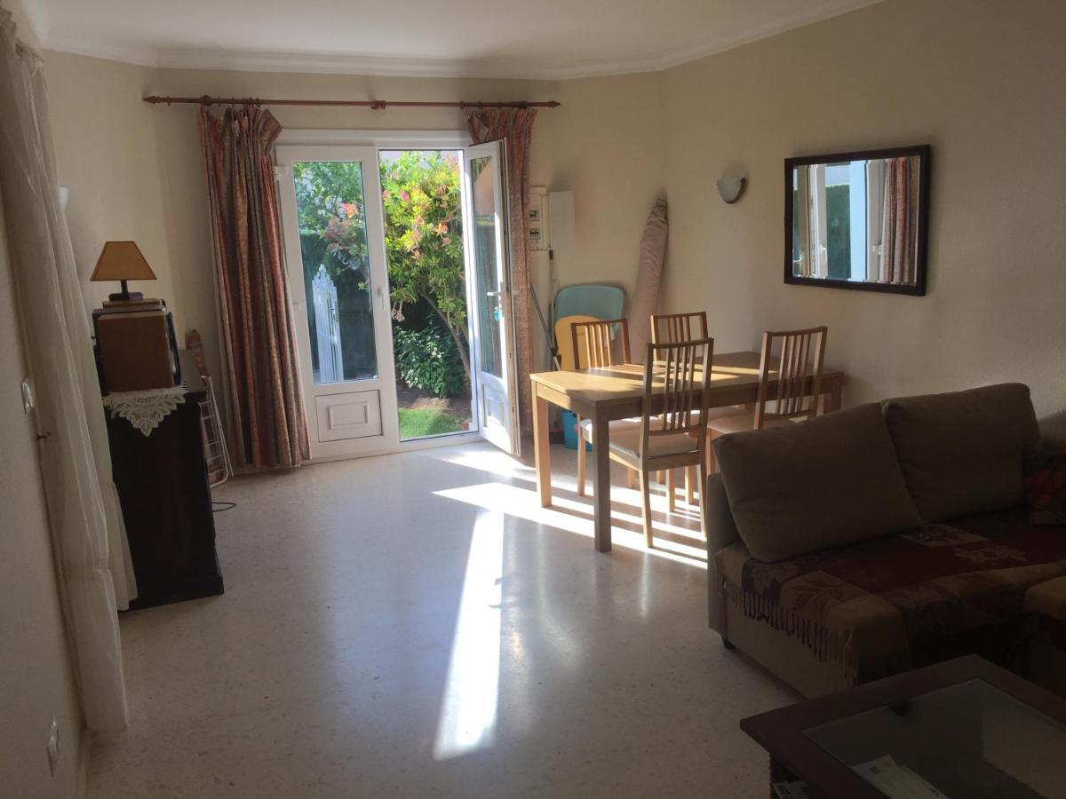 House With Garden At Oliva Nova Golf & Beach Resort Les Deveses ภายนอก รูปภาพ